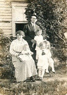 Mason and Leola Carr Bancroft Family